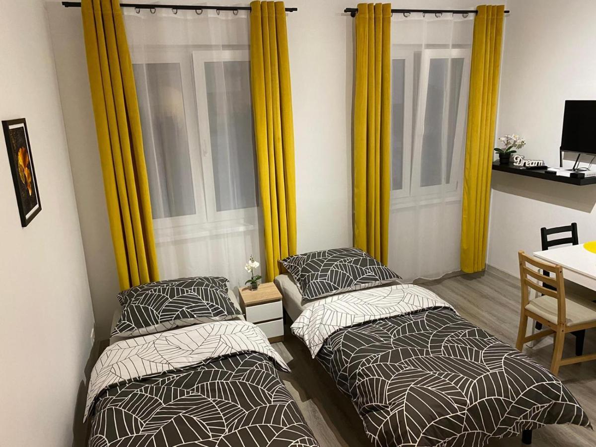 ブンツラウApartament Przy Rynku Kambarアパートメント エクステリア 写真